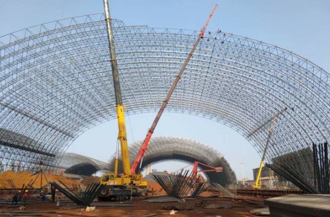 崇州浅析质料场封闭本领的特点以及利用类型